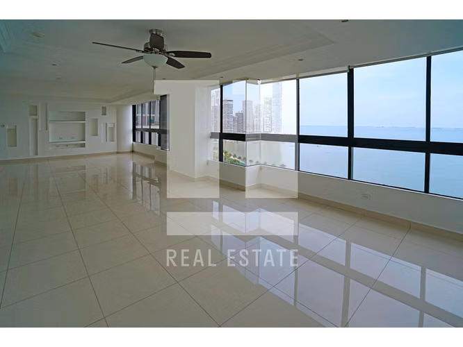 Se Vende apartamento en Princesa del Mar, en la Av. Balboa a la venta - Imagen 2