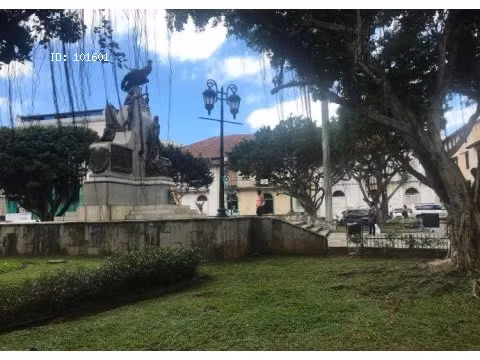 Edificio en Casco Viejo, 212m2 construcción