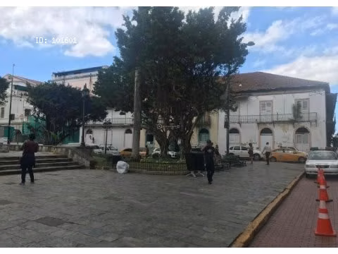 Edificio en Casco Viejo, 212m2 construcción