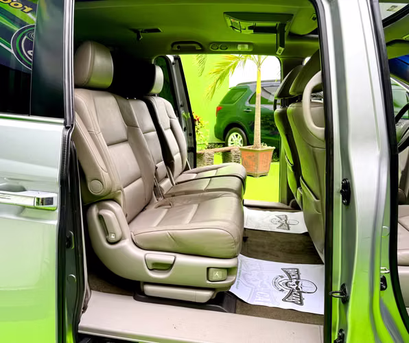 HONDA ODYSSEY 2016 FULL EXTRAS NACIONAL COMPRADA EN BAHIA MOTORS NSUPERABLE ESTADO UNA BELLESA COMO LA VE EN LAS FOTOS - Imagen 13