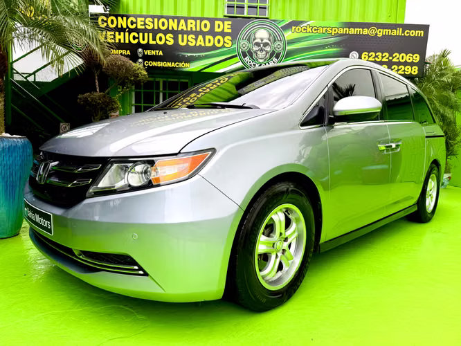 HONDA ODYSSEY 2016 FULL EXTRAS NACIONAL COMPRADA EN BAHIA MOTORS NSUPERABLE ESTADO UNA BELLESA COMO LA VE EN LAS FOTOS