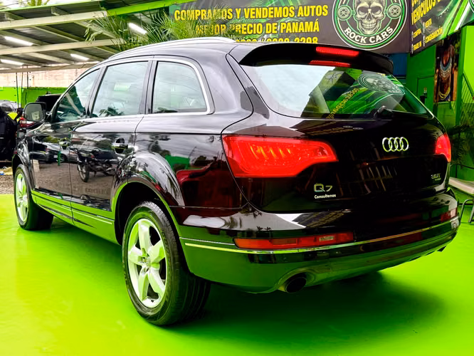 AUDI Q7 2011 AWD COMPLETAMENTE COMO NUEVO, CON OLOR A NUEVO, EXCELENTE OFERTA, BUSCAR OTRA ES PERDER EL TIEMPO, BELLA. - Imagen 6