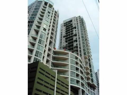 NEGOCIABLE!! 3  y 4 RECÁMARAS APARTAMENTO  de 320m2 SAN FRANCISCO - Imagen 4
