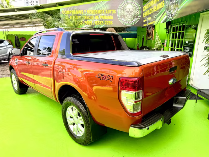FORD RANGER WILDTRAK 4X4 FULL EXTRAS, LA DIFERENCIA CON LA NORMAL ES ENORME, VERIFICADA MECANICAMENTE, PERFECTO ESTADO..