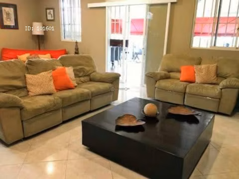 Casa en Betania, El Avance #1, 3 rec., 430m2
