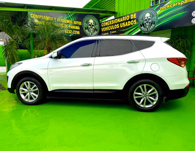 HYUNDAI SANTA FE 2013 FULL EXTRAS 4X4 TECHO PANORAMICO  MUY CUIDADA SUPER PRECIO BELLISIMA.