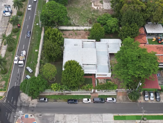 Venta casa en Obarrio, Ave. Ricardo Arango y calle 60, terreno 1,784m2