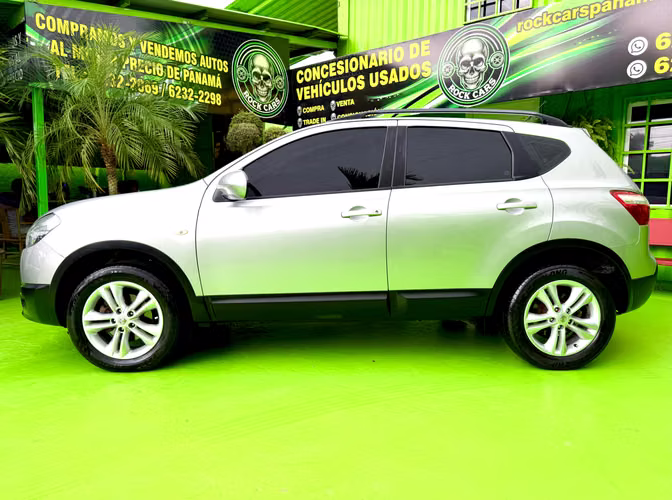 QASHQAI 2014 AUTOMATICA EN EXCELENTE ESTADO LA MEJOR QUE VERA USTED.