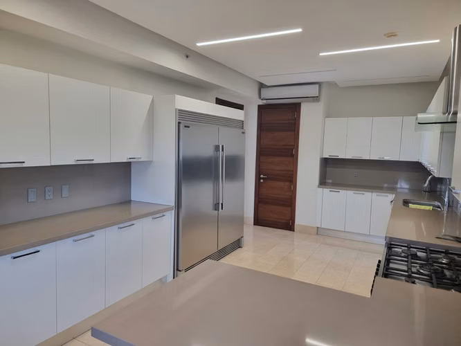 Venta de Apartamento en Santa María, PH Greenview. Rebajado