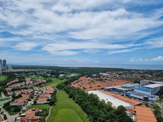 Venta de Apartamento en Santa María, PH Greenview. Rebajado