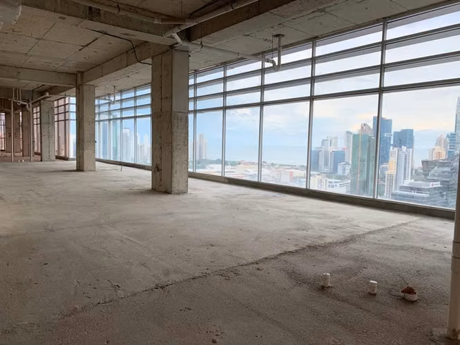 Venta Oficina en Obarrio, Sortis Business Tower, 834m2