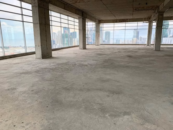 Venta Oficina en Obarrio, Sortis Business Tower, 834m2