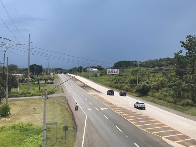 Lote Comercial en Vía Panamericana, El Roble de Aguadulce, 16,500m2