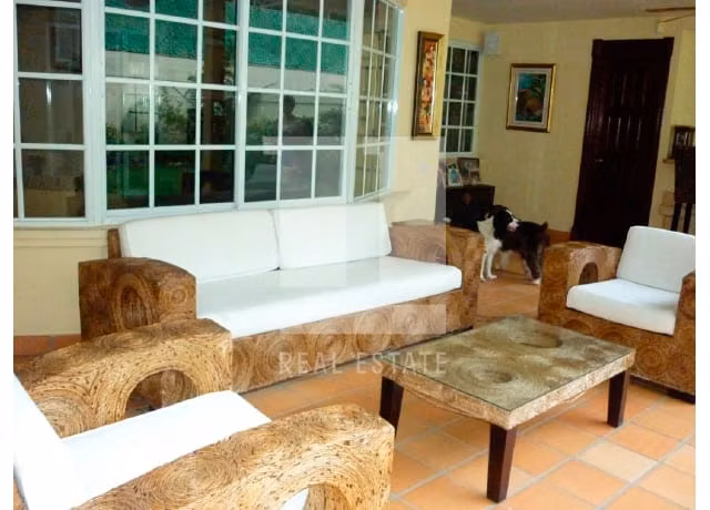 Se vende Casa Duplex en Obarrio