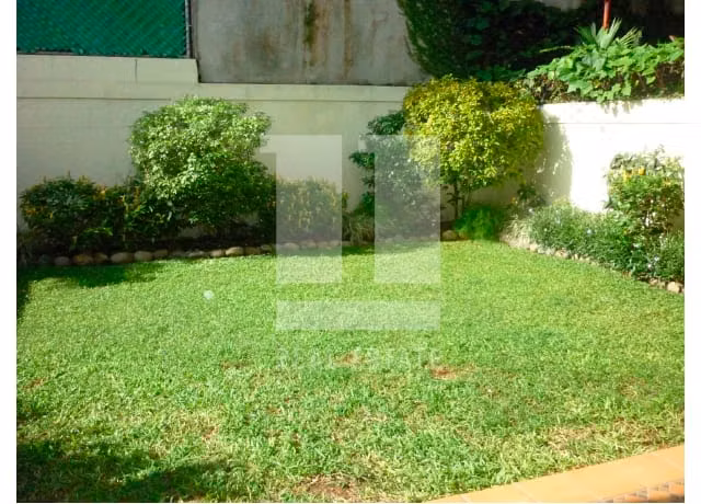 Se vende Casa Duplex en Obarrio