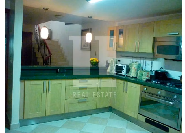 Se vende Casa Duplex en Obarrio