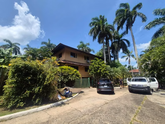 Venta de Casa en Clayton, 675m2 de terreno y 400m2 de construcción