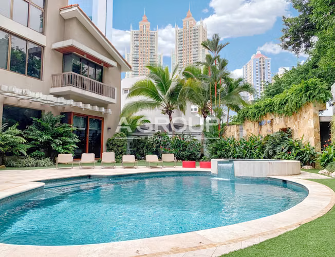 Se vende lujosa Residencia en Gold Point - Punta Pacifica