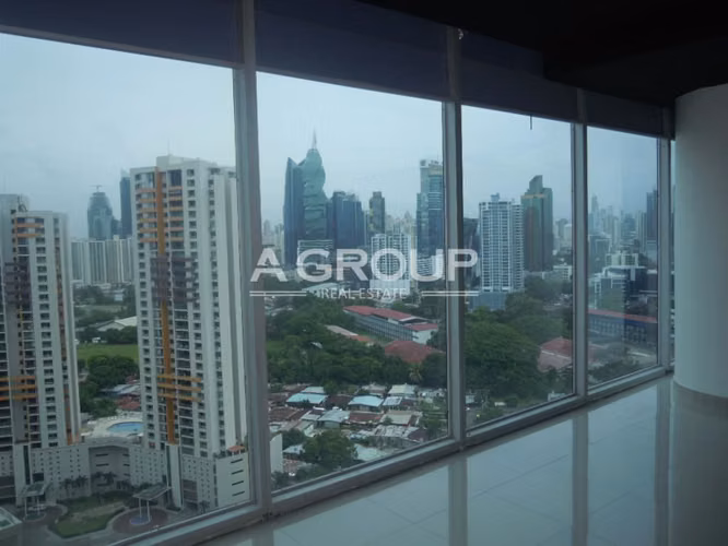 Se vende o alquila oficina en Oceania Buisness Plaza - Punta Pacifica