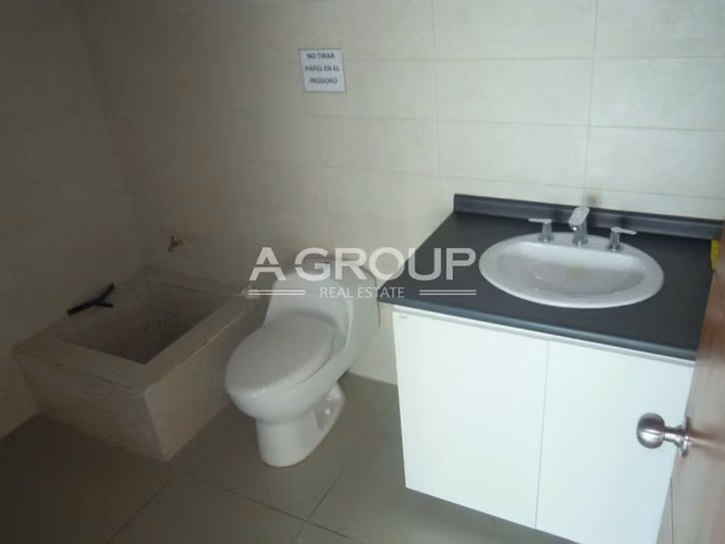 Se vende o alquila oficina en Oceania Buisness Plaza - Punta Pacifica