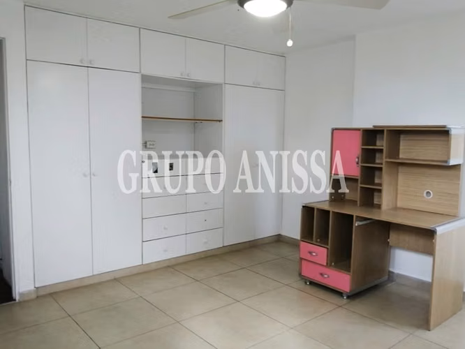 Se Vende Hermoso Apartamento en Marbella Cod. 
