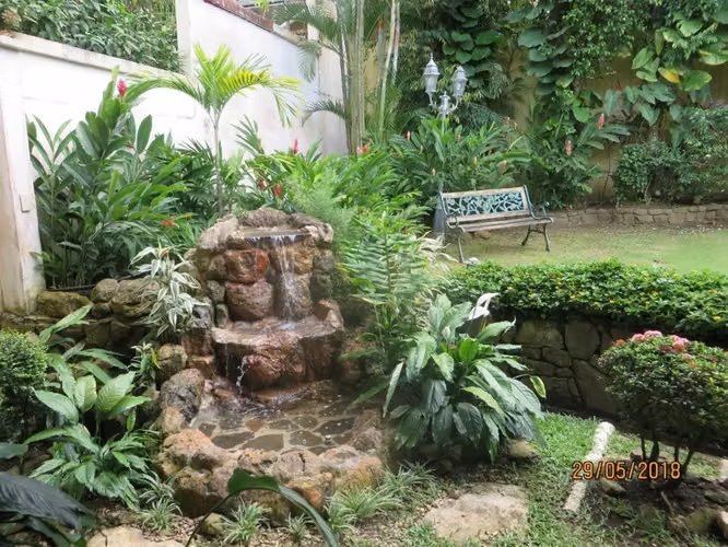 Casa en Betania, La Alameda, 3 rec., 720m2