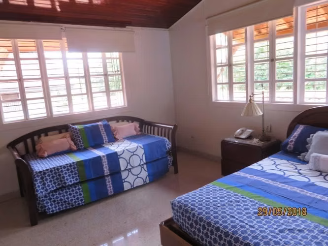Casa en Betania, La Alameda, 3 rec., 720m2