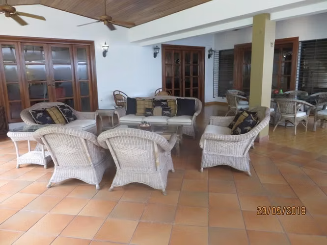 Casa en Betania, La Alameda, 3 rec., 720m2
