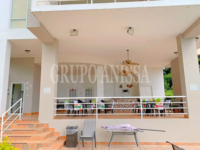 Se Vende Hermoso Apartamento en Playa Blanca Cod. 