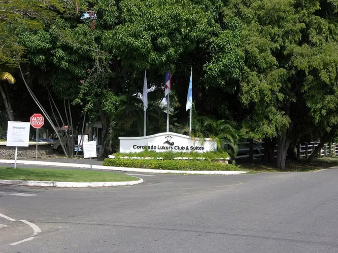 Land in Coronado, 1,265m2