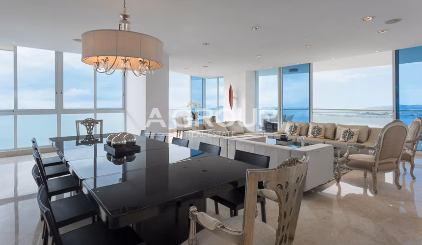 The Point  - Punta Paitilla - Se vende lujoso apartamento