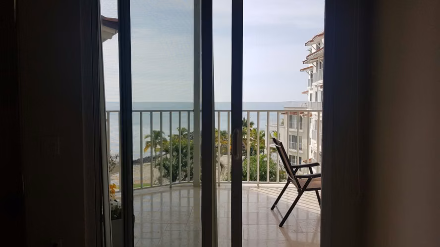 Alquiler en buenaventura frente a la playa