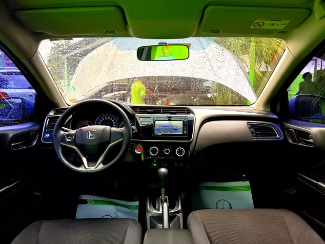 HONDA CITY 2019 AUTOMATICO VERLO ES COMPRARLO, COMO EN LA FOTO, MECANICAMENTE VERIFICADO, SUMAMENTE CUIDADO, COMO NUEVO.