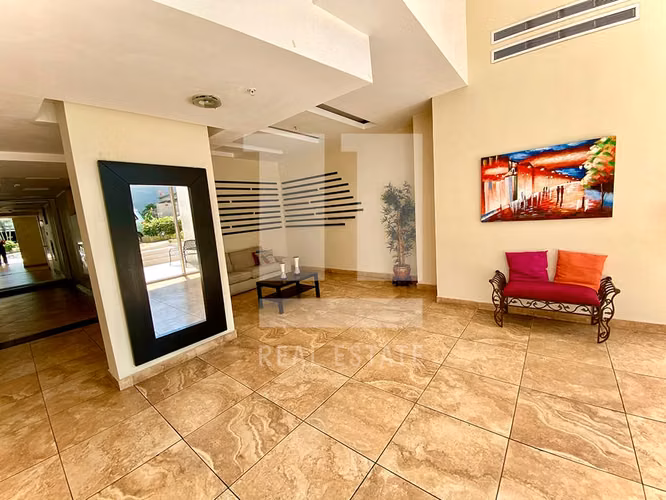 Se vende Apartamento en Villa de las Fuentes, PH Deluna Park View