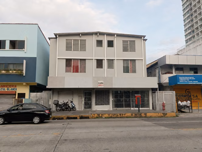 ALQUILO LOCAL Y APARTAMENTO EDIFICIO 15