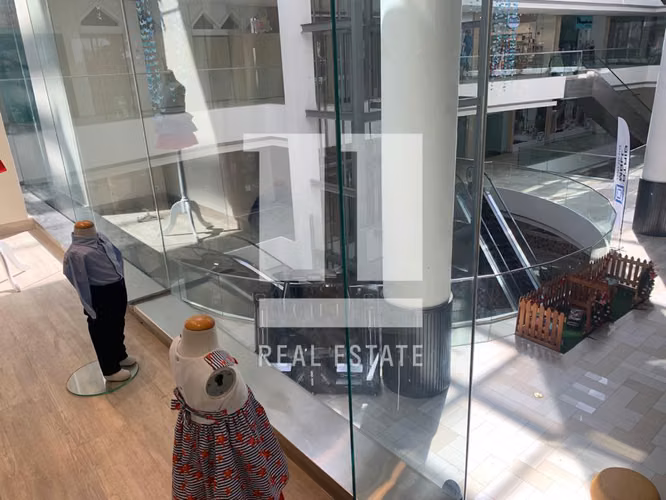 Se Vende Local en Costa del Este, Atrio Mall - Imagen 4