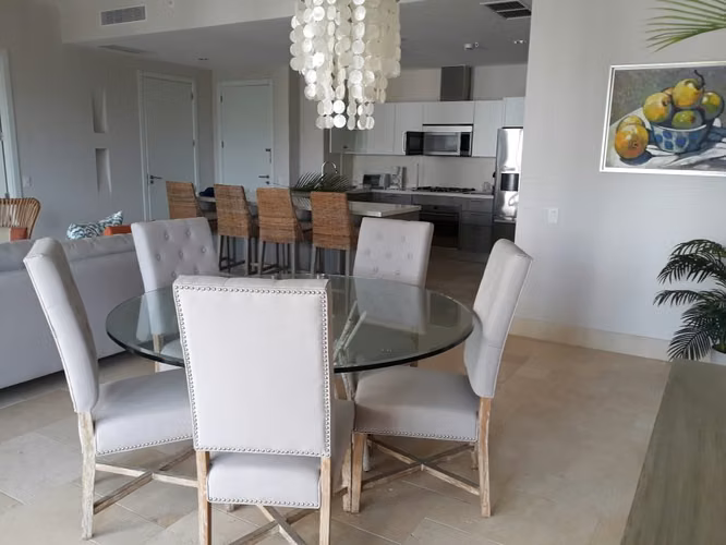 SE ALQUILA APARTAMENTO DE REVISTA FRENTE AL MAR BUENAVENTURA - Imagen 3