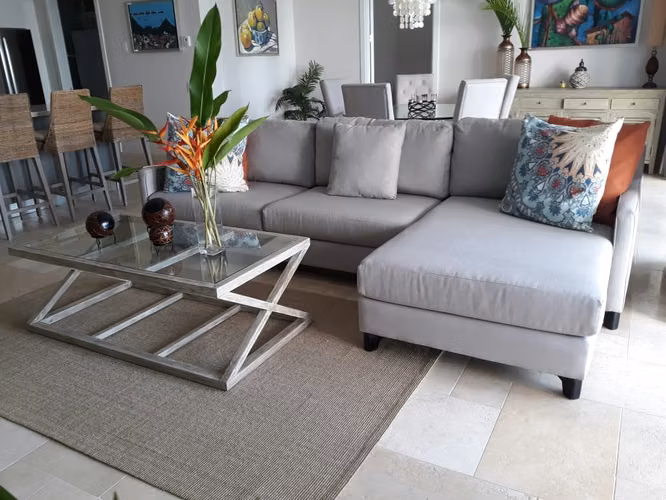 SE ALQUILA APARTAMENTO DE REVISTA FRENTE AL MAR BUENAVENTURA - Imagen 4