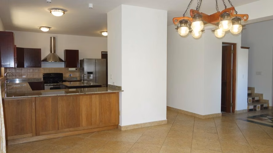 Casa en Las Montañas de Sora – Espaciosa y Lista para Ocupar -