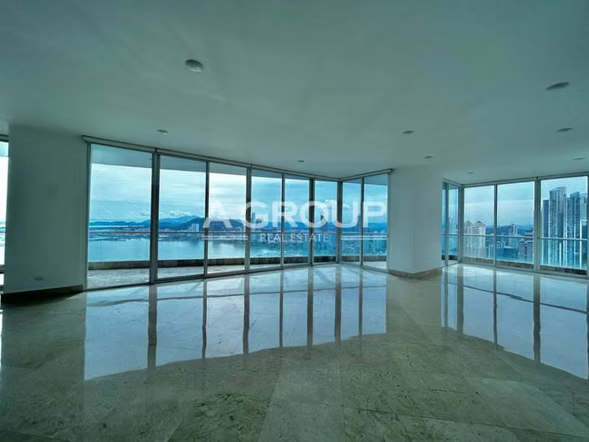 The Point - Punta Paitilla - Se vende apartamento