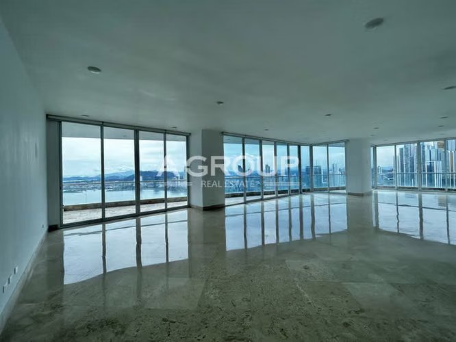 The Point - Punta Paitilla - Se vende apartamento