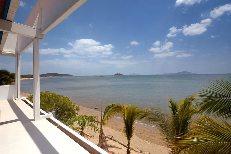 VILLA EN LA PLAYA a 20 minutos de la Capital ID 10037 - Imagen 20