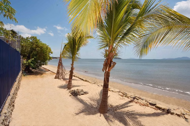 VILLA EN LA PLAYA a 20 minutos de la Capital ID 10037 - Imagen 5