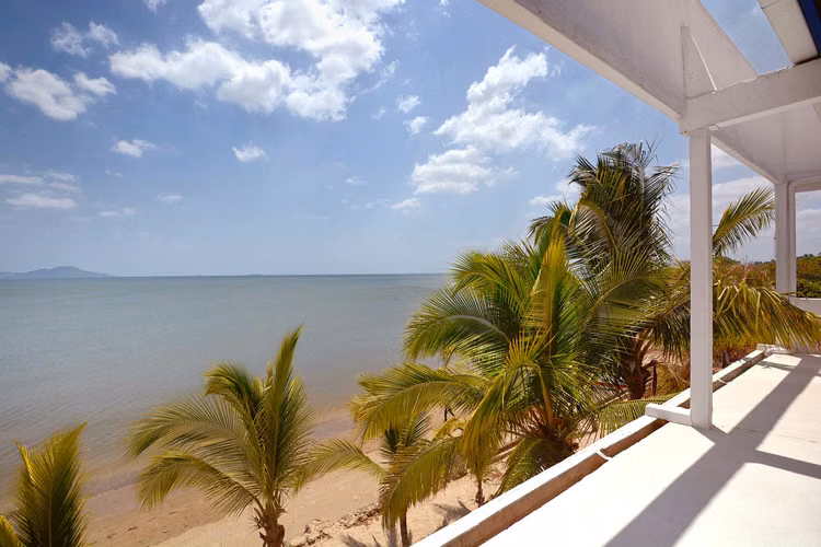 VILLA EN LA PLAYA a 20 minutos de la Capital ID 10037 - Imagen 16