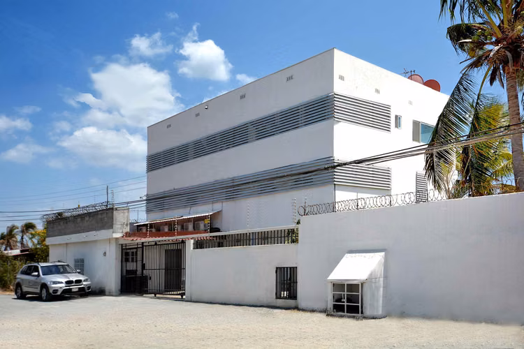 VILLA EN LA PLAYA a 20 minutos de la Capital ID 10037 - Imagen 11