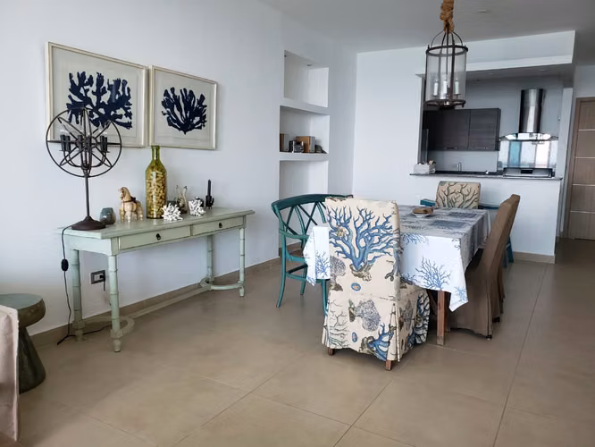 Se alquila apartamento en santa clara residences