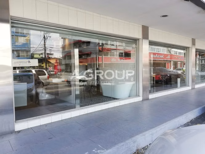 Se alquila local comercial - Via Fernandez de Cordoba