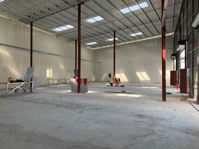 Alquilo Bodega en Parque Industrial - Mañanitas - Imagen 2