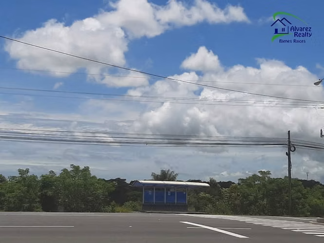 ID# L-0046 Lote comercial e Industrial en Venta - Imagen 5