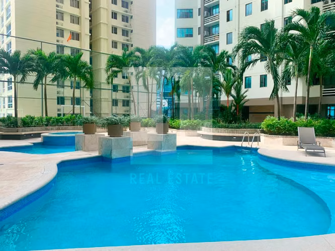 Se vende apartamento en Punta Pacifica, Ocean Park